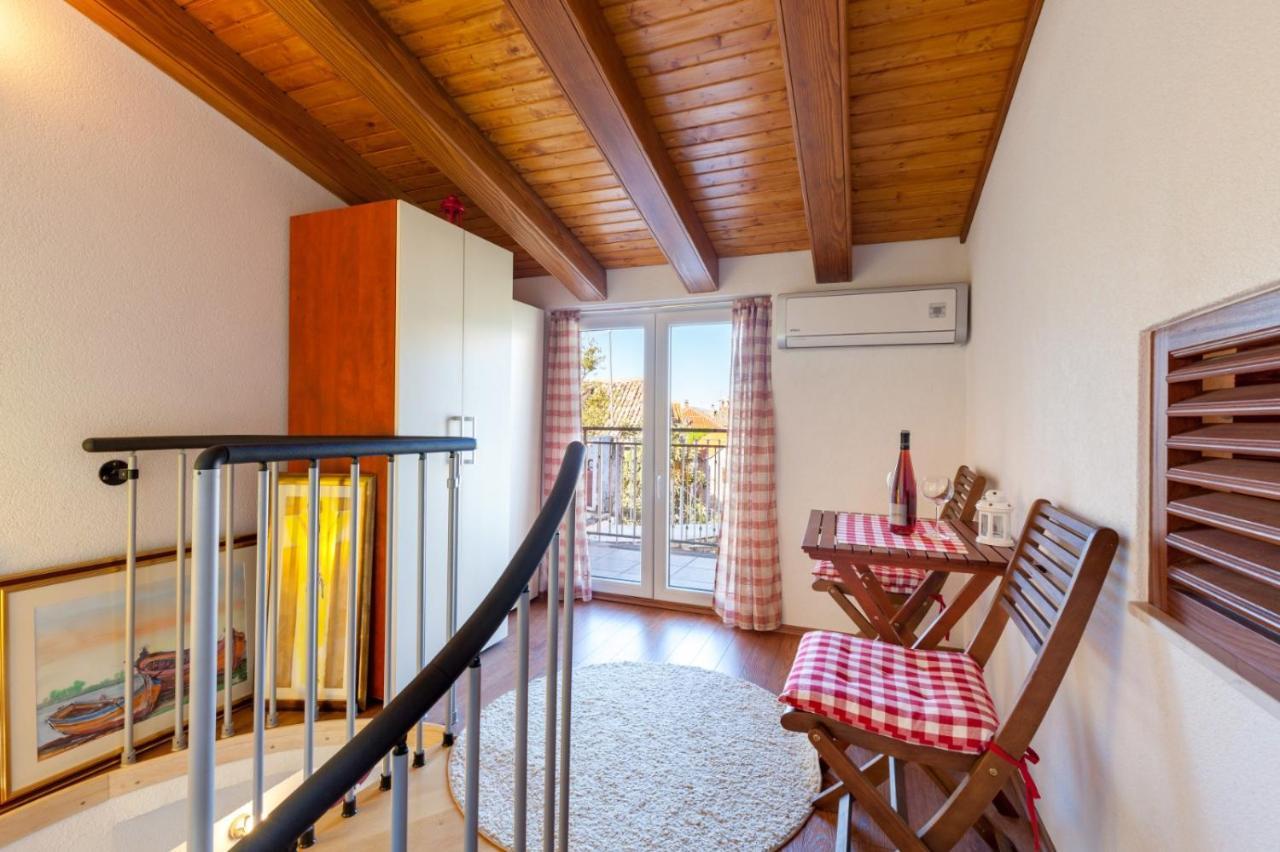 Apartman Dijana Apartment Trogir Exterior photo